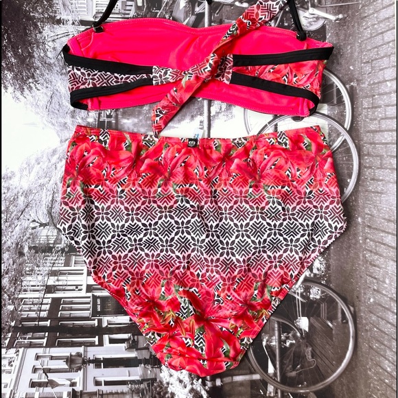la Vie en Rose 2 piece bathing suit - Picture 2 of 7
